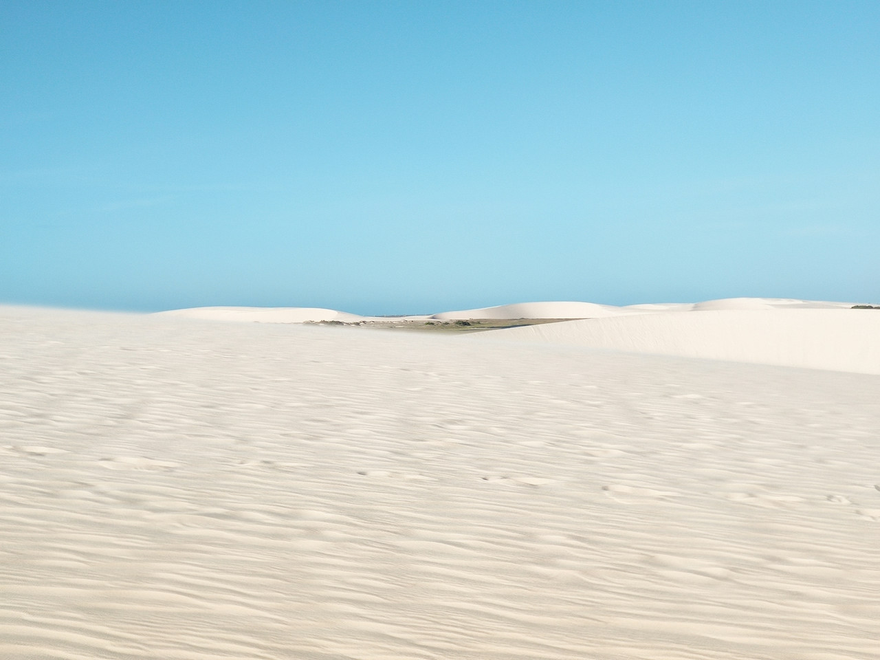 white sand under blue sky during daytime, Ultra