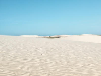 white sand under blue sky during daytime, Standard